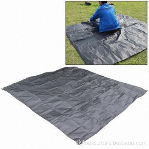 Folding Oxford Fabric Square Camping/Picnic Mat/Shelter (Size 210 x 150cm)